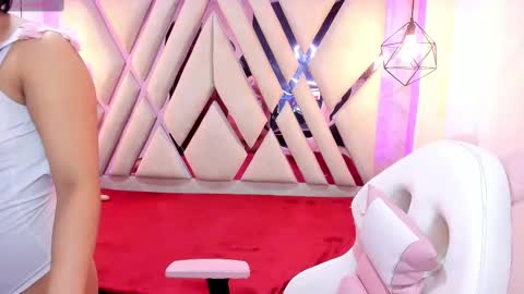 Domelipa  online show from December 1, 10:43 pm