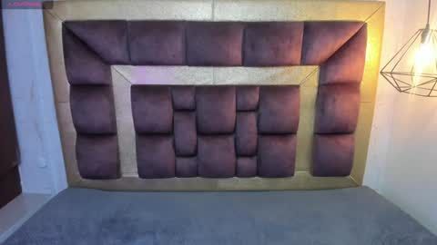 Domelipa  online show from January 4, 12:05 pm