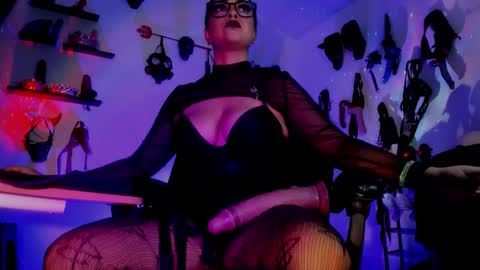 mistress VERESSKA ARDILA online show from December 22, 1:19 pm