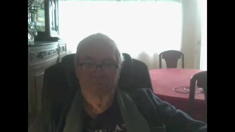 vergne50 online show from April 4, 7:06 am