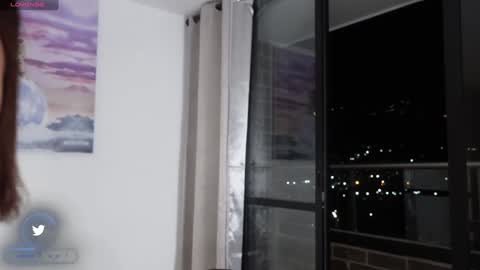 vero_cam online show from January 30, 3:11 am