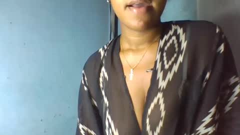 Snapshot of verolla31 chatting on February 19, 7:38 pm verolla31 online show from February 19, 7:38 pm