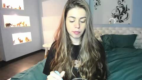 Lolitalolz online show from February 1, 7:13 pm