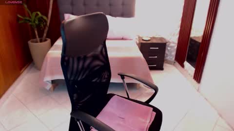 VERONICA online show from January 13, 12:54 pm