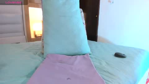 Snapshot of veronica_garciaa chatting on December 30, 2:51 pm Johovanna online show from December 30, 2:51 pm