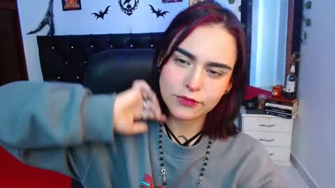 veronica_luar online show from February 4, 8:14 pm