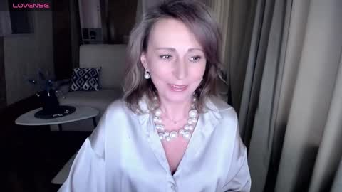 Snapshot of veronicagilbert chatting on February 4, 4:59 am Helen online show from February 4, 4:59 am