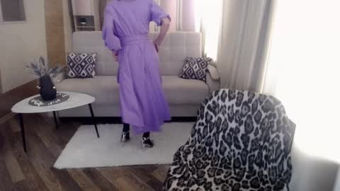 Snapshot of veronicagilbert chatting on February 27, 8:28 am Helen online show from February 27, 8:28 am