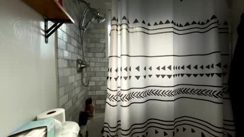 Snapshot of veronicalake chatting on November 6, 9:05 pm Veronica Lake online show from November 6, 9:05 pm