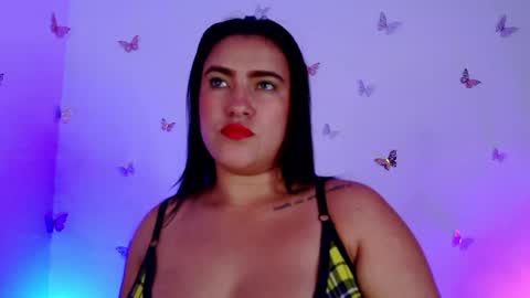 VeronicaOlsonn online show from April 1, 3:07 am