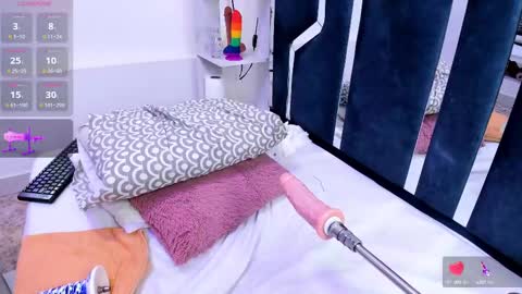 Veronica online show from February 17, 2:59 pm