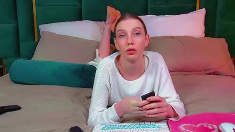 Veronica online show from May 28, 8:06 pm