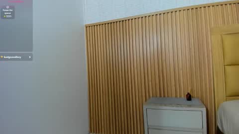 Snapshot of veronicawilson chatting on November 8, 1:33 pm Veronica online show from November 8, 1:33 pm