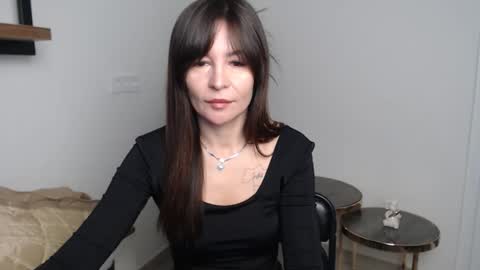 veronik_shy online show from November 25, 7:52 am