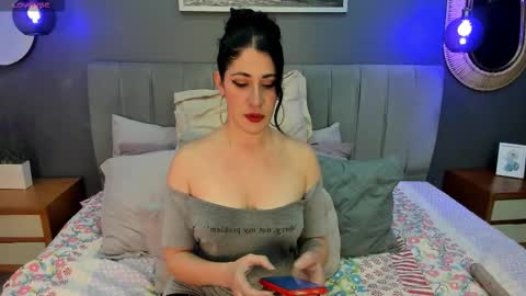 Veronica  online show from October 14, 5:03 pm