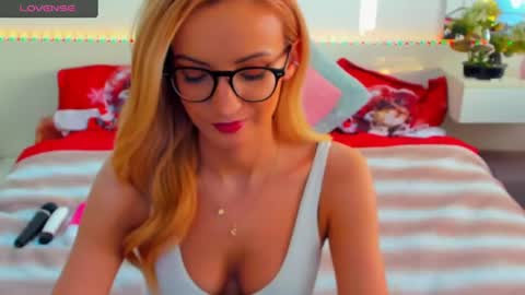 VerraSweet4u online show from February 22, 5:55 am