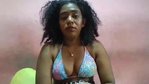 Snapshot of verronique1511 chatting on January 29, 5:51 am verronique1511 online show from January 29, 5:51 am