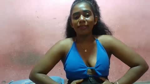 Snapshot of verronique1511 chatting on February 4, 7:22 pm verronique1511 online show from February 4, 7:22 pm