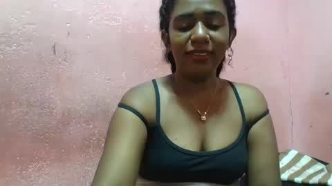 Snapshot of verronique1511 chatting on February 20, 4:14 pm verronique1511 online show from February 20, 4:14 pm