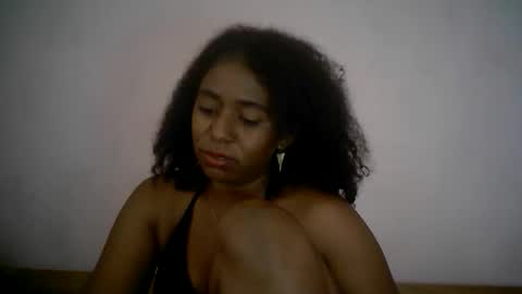 Snapshot of verronique1511 chatting on October 2, 7:21 pm verronique1511 online show from October 2, 7:21 pm