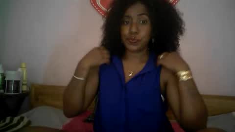 Snapshot of verronique1511 chatting on October 4, 3:10 pm verronique1511 online show from October 4, 3:10 pm