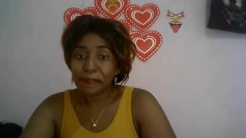 Snapshot of verronique1511 chatting on October 18, 10:38 am verronique1511 online show from October 18, 10:38 am