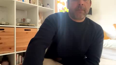 versatilebi7 online show from April 13, 10:10 am