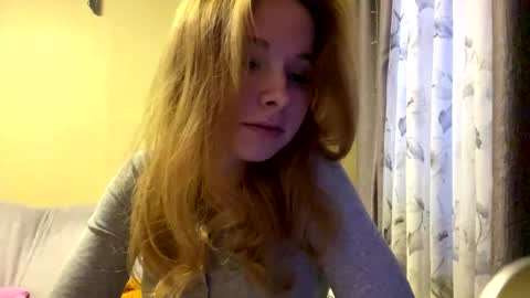 Lina online show from May 12, 2:03 pm