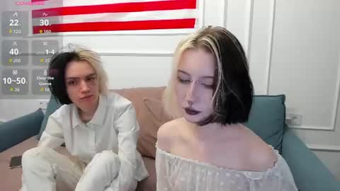 veryraretwins online show from July 19, 11:08 pm