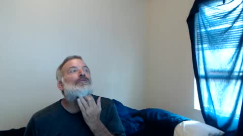 hairy man online show from June 3, 12:02 am