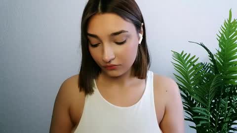 Ana online show from April 11, 9:35 am