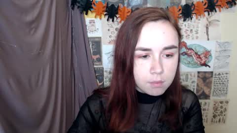 veryveryvery_shy online show from November 4, 6:23 am