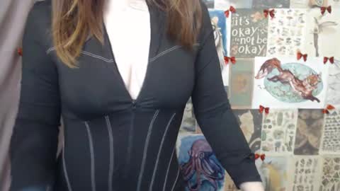 veryveryvery_shy online show from January 17, 6:51 am