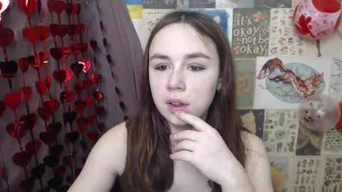 veryveryvery_shy online show from February 11, 7:13 am