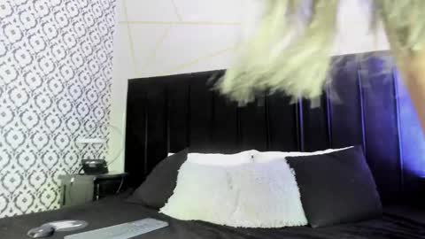 Sthefanny online show from September 23, 11:57 am