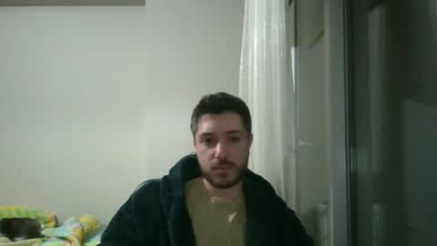 Snapshot of vesikalik2 chatting on December 19, 10:53 pm vesikalik2 online show from December 19, 10:53 pm