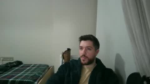 Snapshot of vesikalik2 chatting on November 30, 11:09 pm vesikalik2 online show from November 30, 11:09 pm