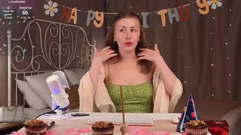 Snapshot of vespera_celeste chatting on October 19, 5:41 am Celeste online show from October 19, 5:41 am