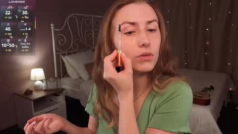 Snapshot of vespera_celeste chatting on October 20, 5:41 am Celeste online show from October 20, 5:41 am