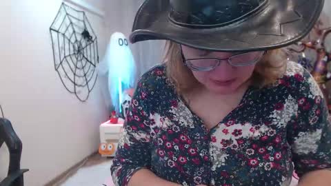 vestawoody online show from November 2, 7:22 am