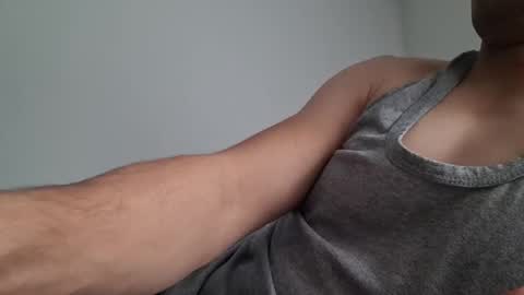 vetycumm online show from November 17, 9:04 am