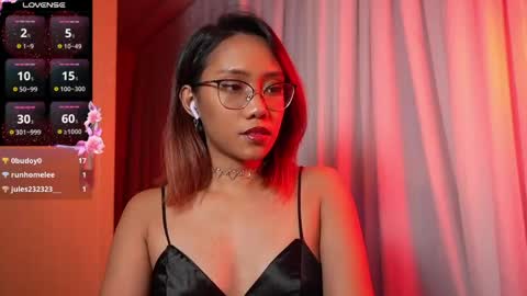 Vexa Nyx online show from June 3, 2:44 pm
