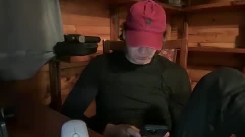 HendasWerout online show from December 16, 4:39 am