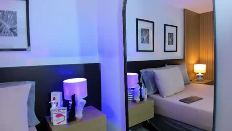 Snapshot of vi_anaya chatting on March 4, 11:38 am Anaya online show from March 4, 11:38 am