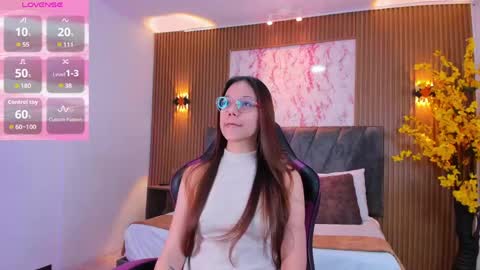 Vi  online show from April 16, 9:37 pm