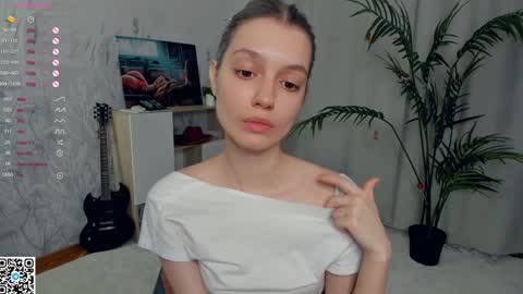 Snapshot of vibes_of_joy chatting on January 17, 7:30 am Mikky online show from January 17, 7:30 am