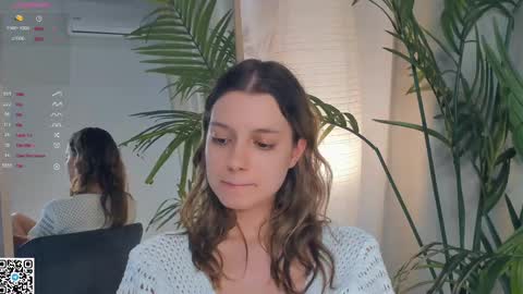 Snapshot of vibes_of_joy chatting on February 22, 12:19 pm Mikky online show from February 22, 12:19 pm