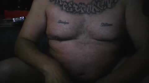 Snapshot of vic171477 chatting on April 19, 12:59 pm vic171477 online show from April 19, 12:59 pm