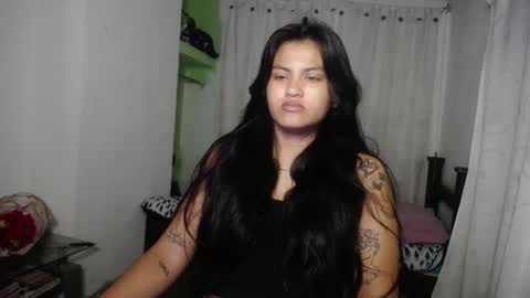 Snapshot of vic_nahomy chatting on November 4, 7:07 am nahomy online show from November 4, 7:07 am