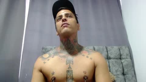 Victor cardenas online show from June 20, 7:16 pm